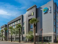 Home2 Suites by Hilton Phoenix Midtown Отели рядом с достопримечательностью «Энканто»