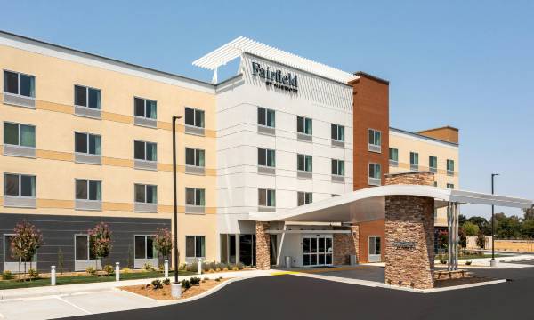 Fairfield Inn & Suites Hanford