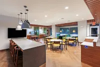 Fairfield by Marriott Inn & Suites Liberal - breakfast