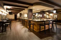 Sheraton Anchorage Hotel - bar