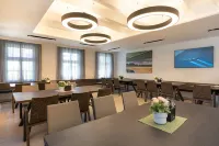 Hotel Spitzerberg by b-Smart - piscina