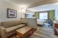 Holiday Inn Express & Suites BURLINGTON by IHG - Bãi đậu xe