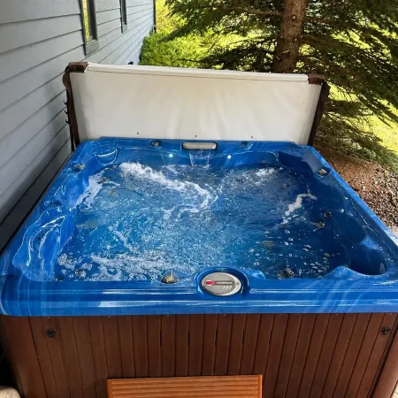 Spacious & Cozy House Big Sky Meadows w/ Hot Tub! Perfect for Family Getaway