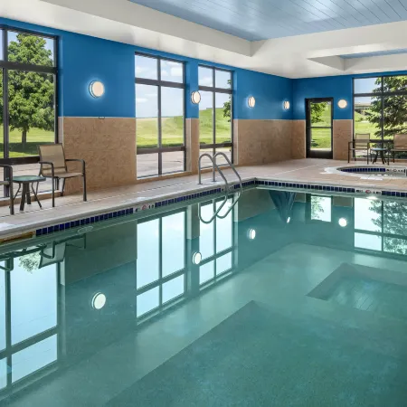 Hampton Inn Fairmont