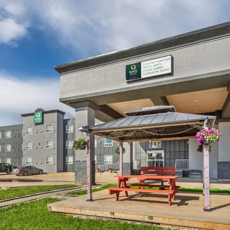 Quality Inn & Suites
