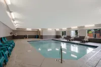 Country Inn & Suites by Radisson, Augusta at I-20, GA - piscina