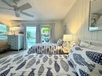 SC2- Southern Comfort Two  at 250 11th St.in Kcb. 2 Beds & 2 Baths. Private Pool - Boutique