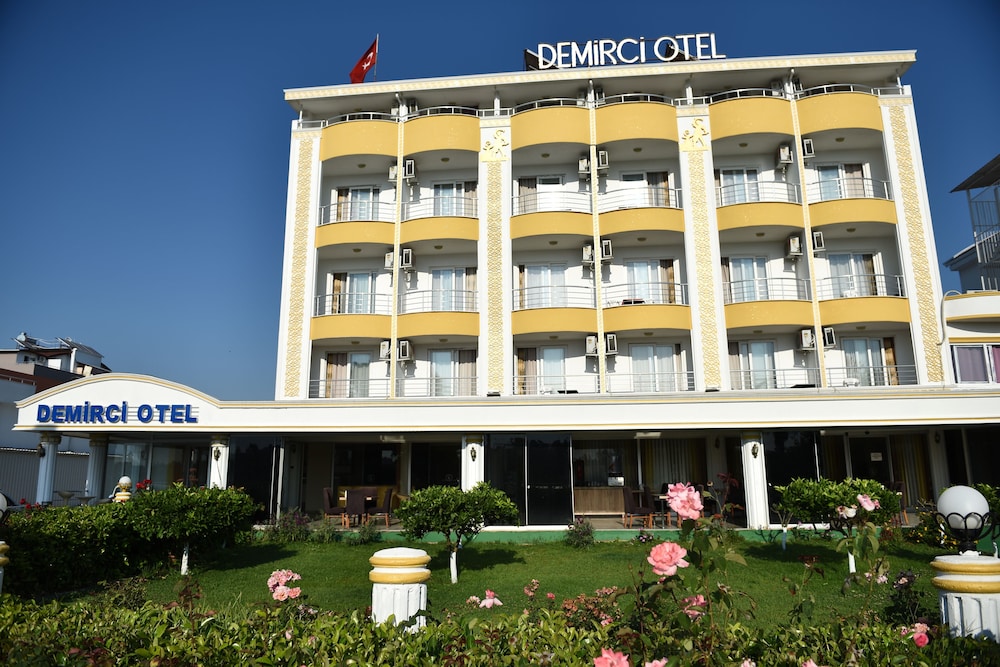 Demirci Hotel