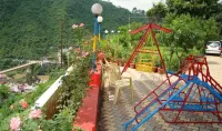 Munish Resorts