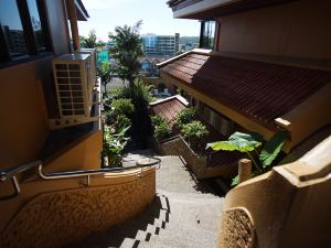 Bougainvillea Terrace House