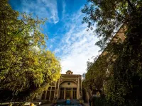 Moshir Al Mamalek Hotels in Yazd