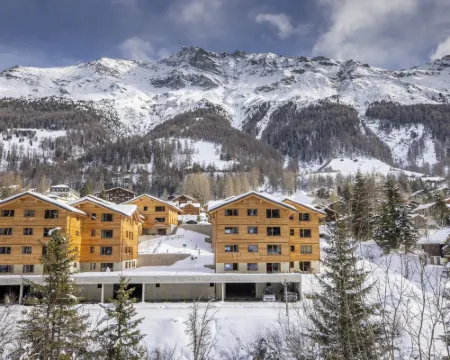 Swisspeak Resorts Zinal アイエのホテル