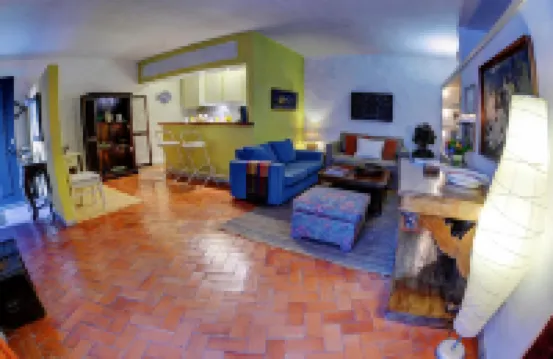 Independent Apartment n 2 in an Old Mansion Located by the Mouth of Douro River