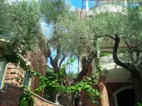 Levantin Inn Half, 1 Apt N15, Sveti Stefan, Montenegro