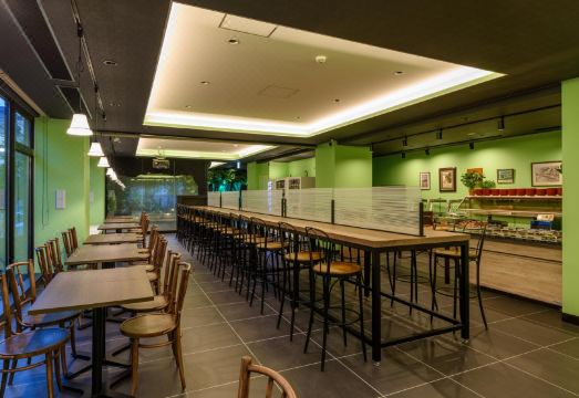 헨나 호텔 공룡 체크인