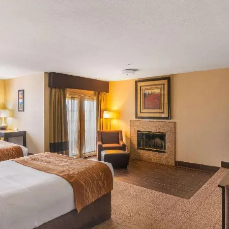 Comfort Inn & Suites