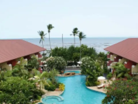 Bella Villa Cabana เบลล่าวิลล่าคาบาน่า โรงแรมใกล้Bright Romance Pattaya Church