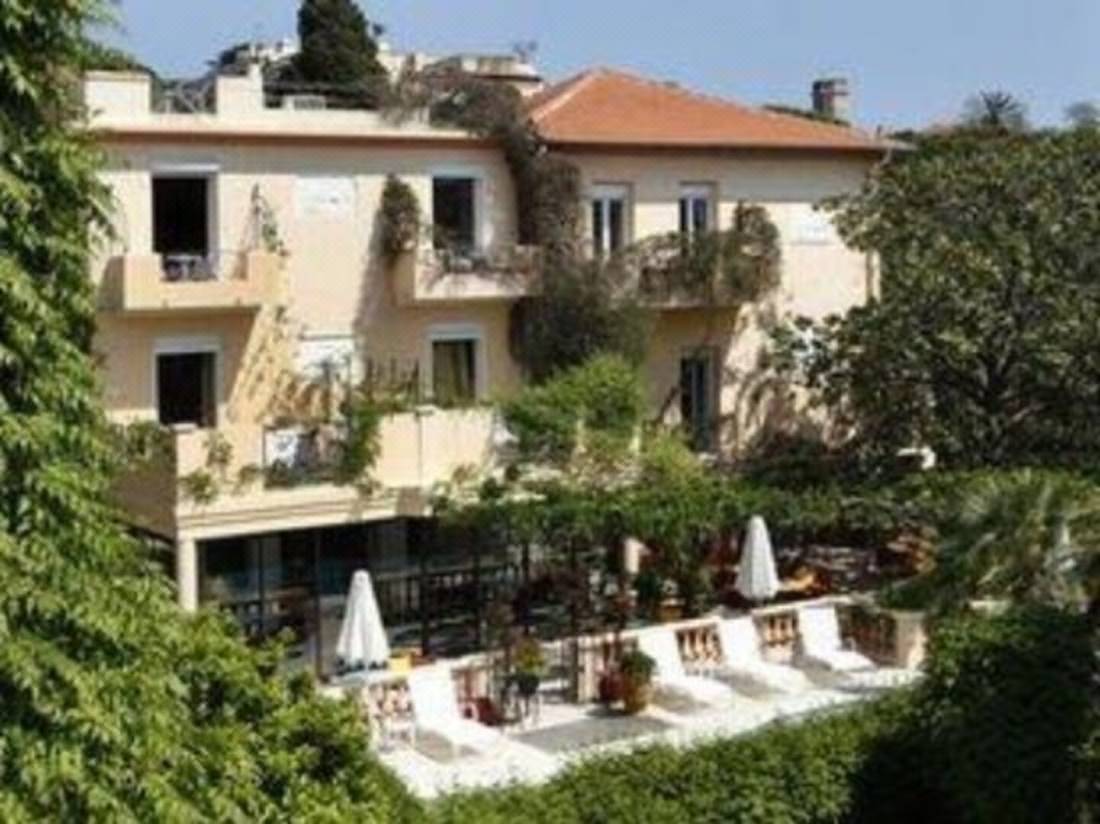 Hôtel Sainte Valérie-Antibes Updated 2022 Room Price-Reviews & Deals |  Trip.com