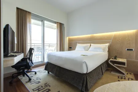 Hilton Garden Inn Rome Claridge Отели рядом с достопримечательностью «Via Don Carlo Gnocchi»