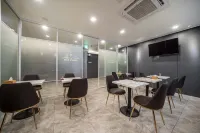 Pyeongtaek Godeok Rich Stay Hotel