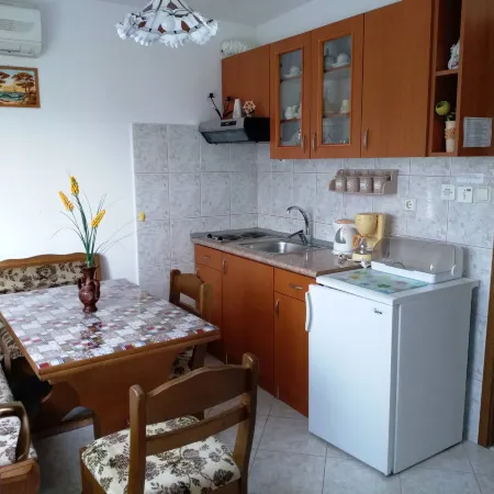 Romantic Apartment with Sea View Vinišće, Dalmatia