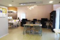 Yangsan Music and Beer Guesthouse Hotels in Yangsan-si