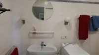 Roses Costa Brava Air-Conditioned Appt in Villa, Swimming Pool and 180 ° No69 - Mountain view