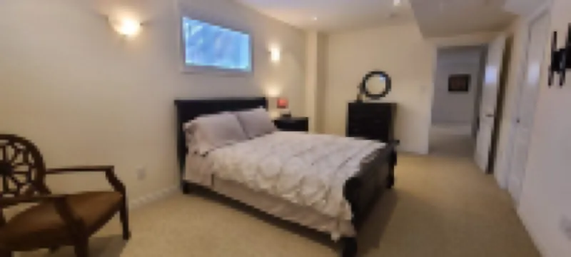 Spacious 2 Br, 3 Beds,  Sleeps 6, Kitchen, Laundry