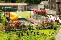 Samcheok Rainbow Pension - Pools