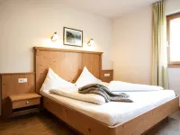 Edith Hotels in Imst