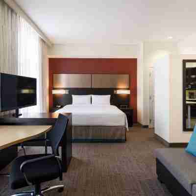 Residence Inn Calgary South Rooms