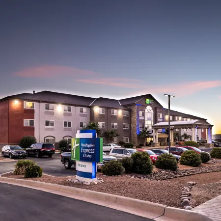 Holiday Inn Express & Suites ALAMOGORDO by IHG