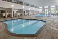 Holiday Inn & Suites WAUSAU-ROTHSCHILD by IHG - Uima-altaat
