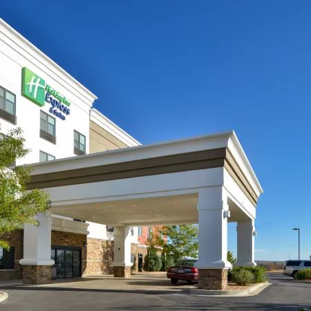 Holiday Inn Express & Suites PUEBLO NORTH by IHG
