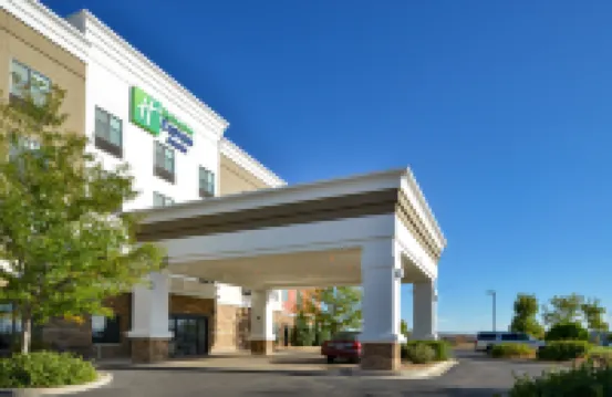 Holiday Inn Express & Suites PUEBLO NORTH by IHG