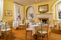 Ironclad Inn & Bourbon Room Hotel a Fredericksburg