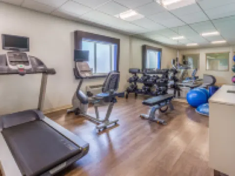 ホリデイ イン エクスプレス コロンバス - オハイオ エキスポ センター by IHG コロンバスのホテル