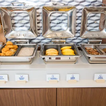 Holiday Inn Express & Suites Elkhart-South by IHG