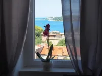 Captain Emo City Apartments - View biển