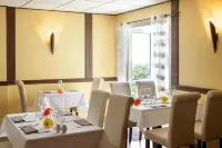 Brit Hotel le Lion d'Or Chinon - Desayuno