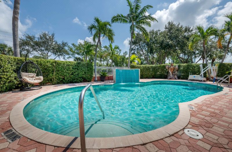 Best Western Plus Palm Beach Gardens Hotel Suites and Conference Ct photo 2