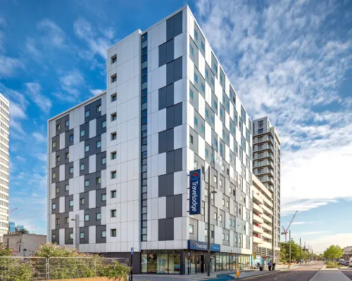 Travelodge London Stratford Hotels near Bow