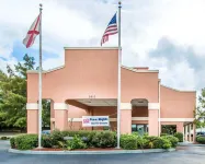 Econo Lodge Hotels near Alabama College of Osteopathic Medicine