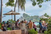 PP Charlie Beach Resort