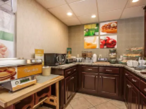 Quality Inn & Suites Hotels in Covington