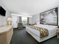 Super 8 by Wyndham Niagara Falls North Hotels in Niagara Falls