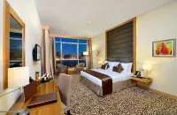 فندق كوبثورن الشارقة Hotels near Cultural Heritage Events Center
