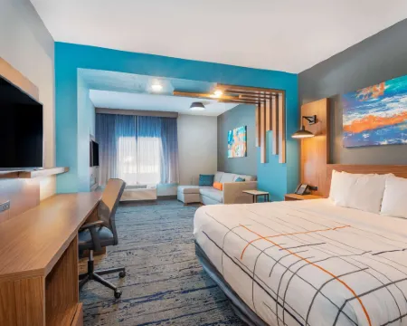 La Quinta Inn & Suites by Wyndham Limon Hoteles en Limón