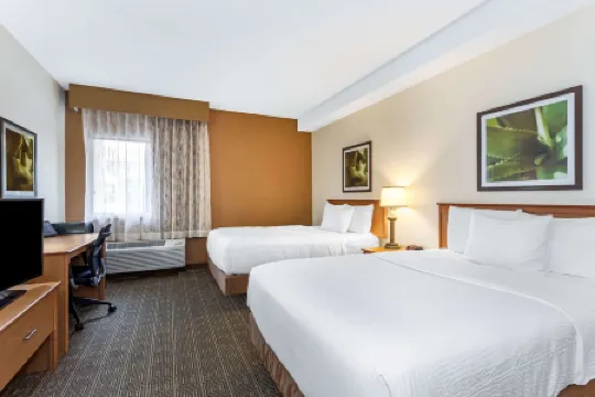 奧蘭多南拉昆塔温德姆套房酒店