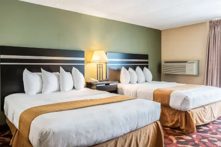 Days Inn by Wyndham Carlisle North Отели рядом с достопримечательностью «Carlisle Sports Emporium»